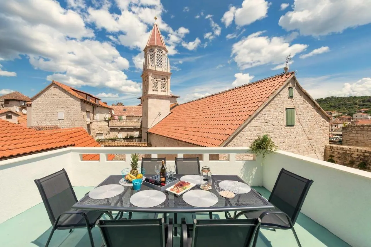 Stonehouse Lino For 6 With Sea View Apartment Trogir 0*,  Croatia